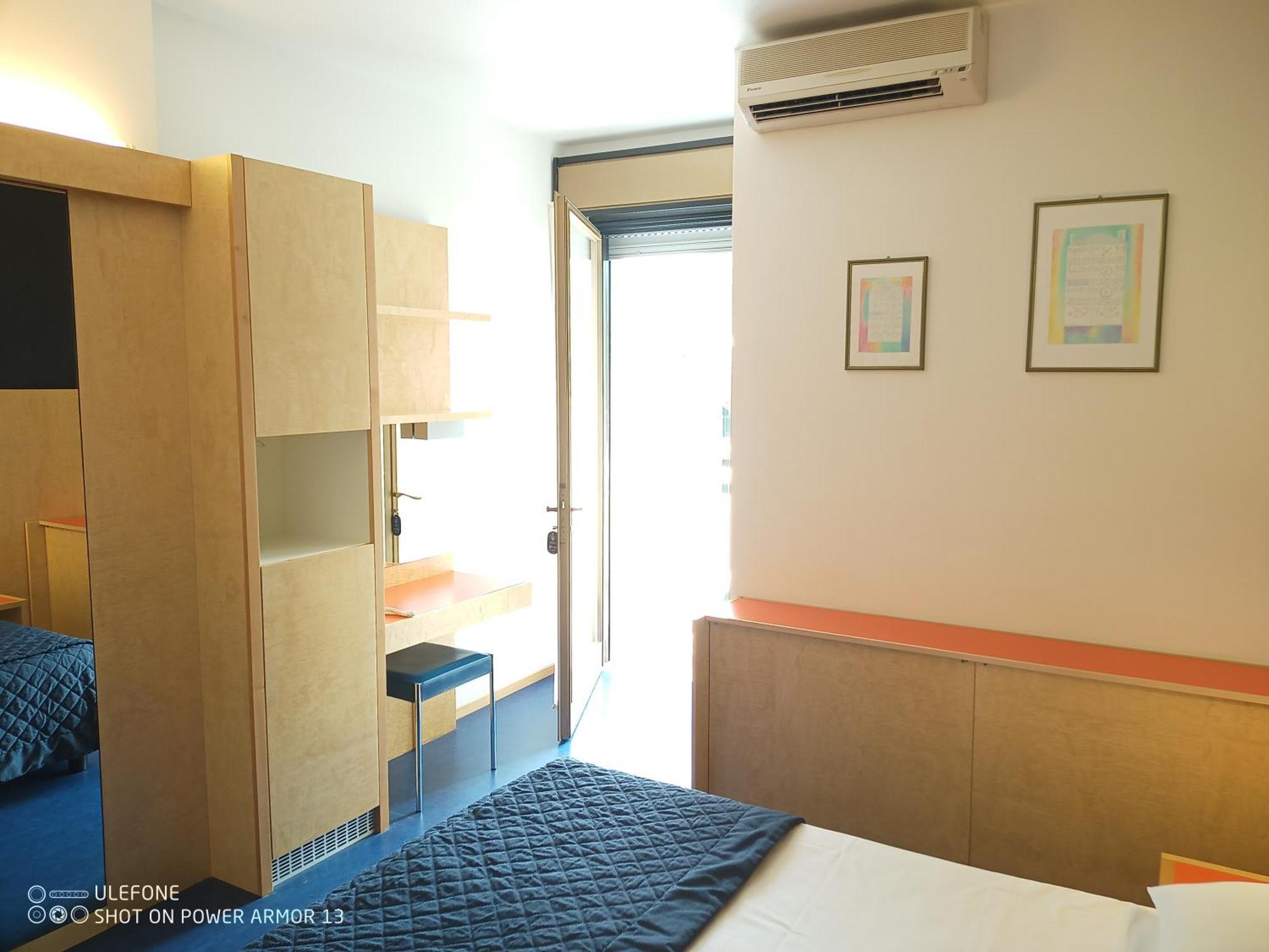 Hotel Firenze Бибионе Экстерьер фото