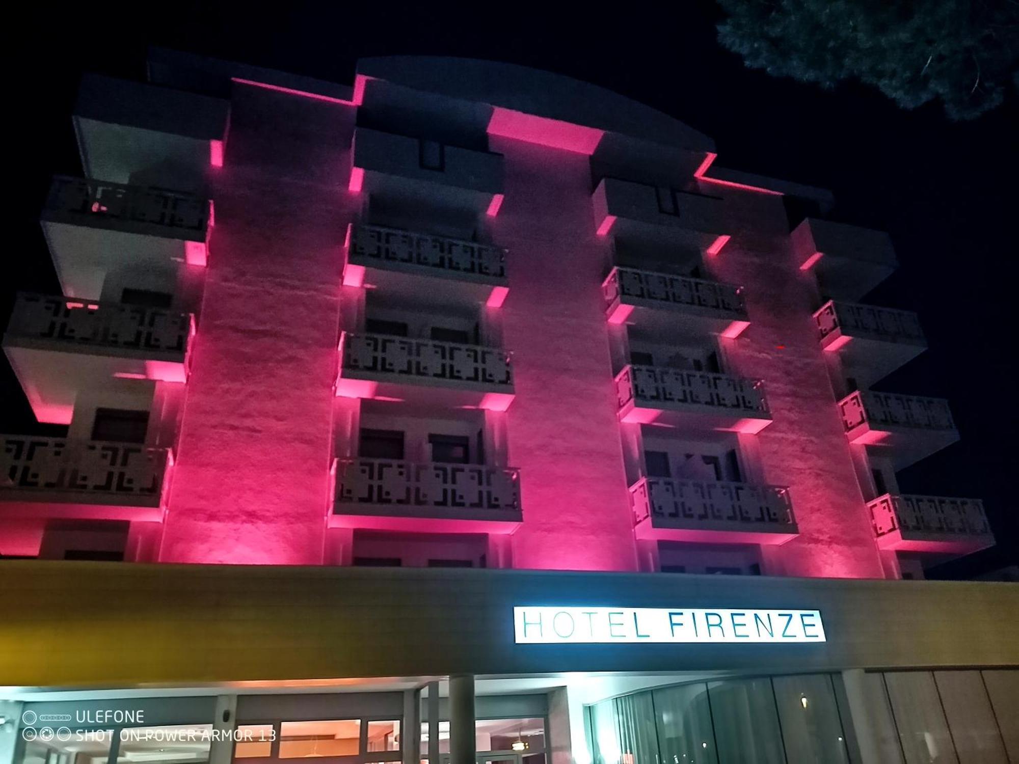 Hotel Firenze Бибионе Экстерьер фото