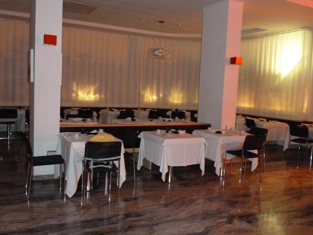 Hotel Firenze Бибионе Экстерьер фото